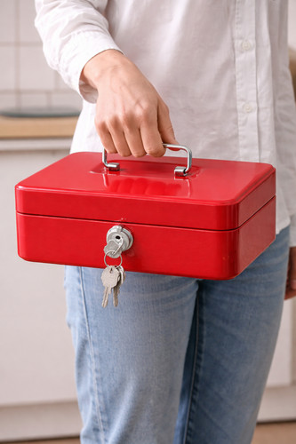 Lockable cash box - cash, petty